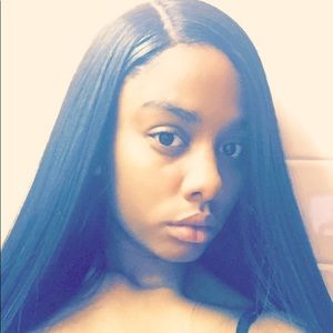 Meet your Posher, Lateia